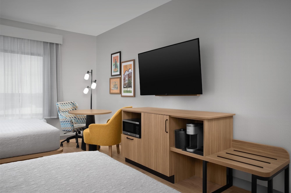 Hampton Inn & Suites Tupelo Barnes Crossing - photo 18