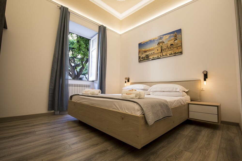 Terrazza Duomo - carbon neutral hotel in Naples