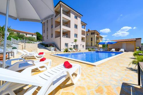 Stancija Amorozo 5 Ap 2 — 4-Star Luxury Hotel in Porec, Croatia