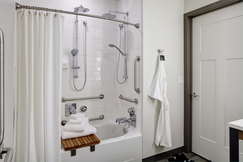 Archer Hotel Boston Burlington - photo 28