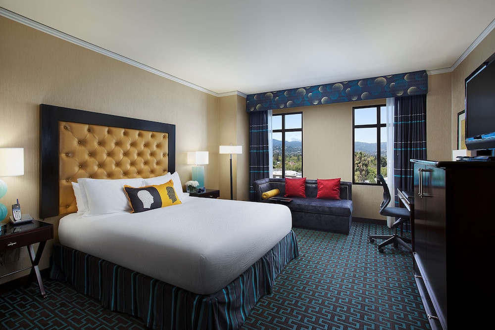 Juniper Hotel Cupertino Curio Collection by Hilton - photo 14