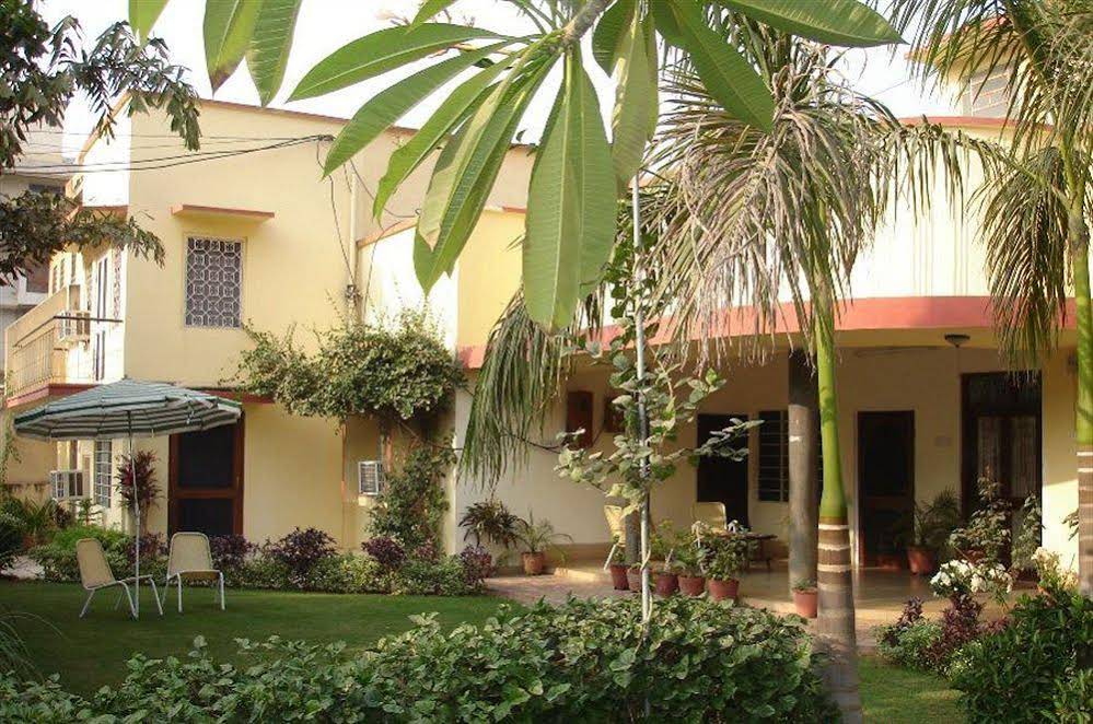 Prem Abhilasha Guest House Home Stay