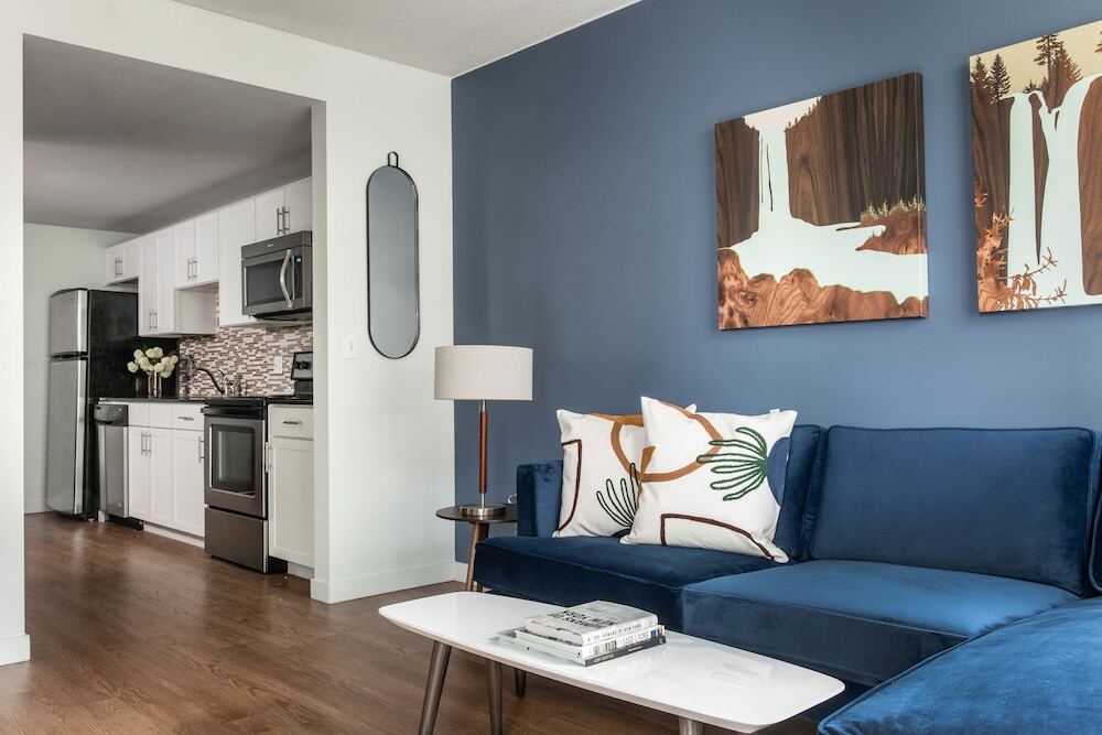 Domicile Suites at Harbor Steps - photo 7