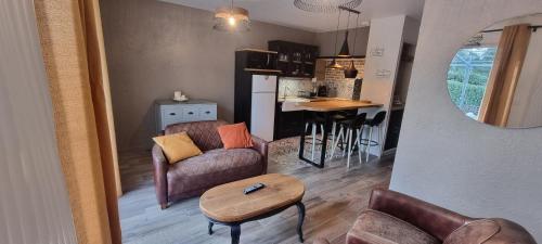 Le Refuge du Bugey pet-friendly hotel Saint-Sorlin-En-Bugey