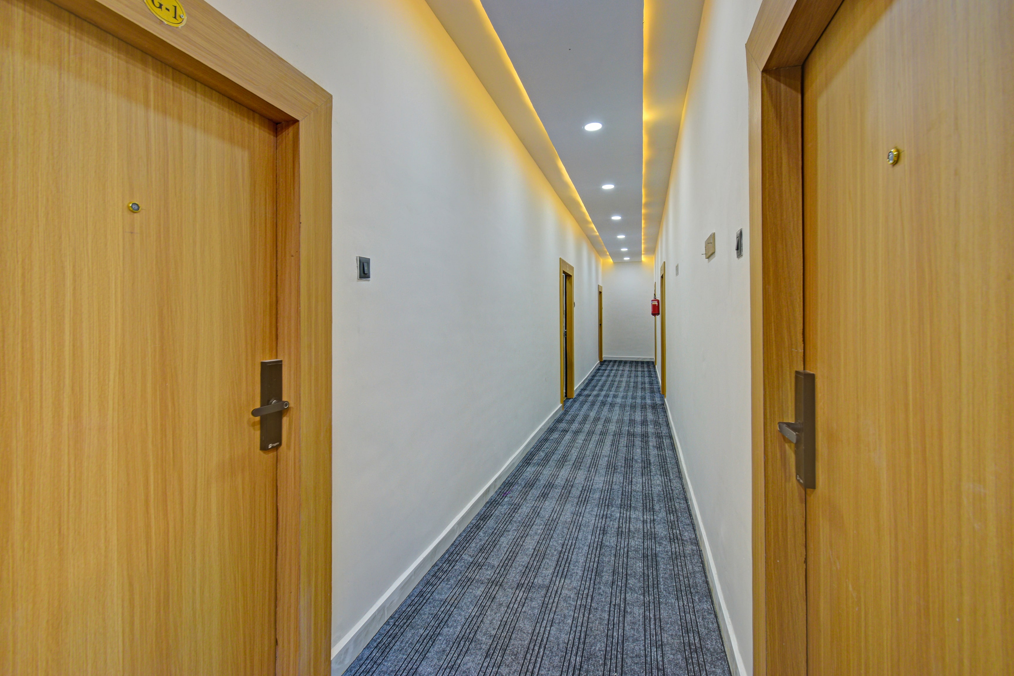 Super Townhouse OAK Banjara Hills Hyderabad — 4-Star Luxury Hotel in Hyderabad, India