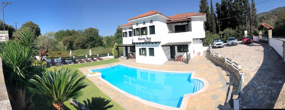 Horto Bay Studios — hotel in Argalasti