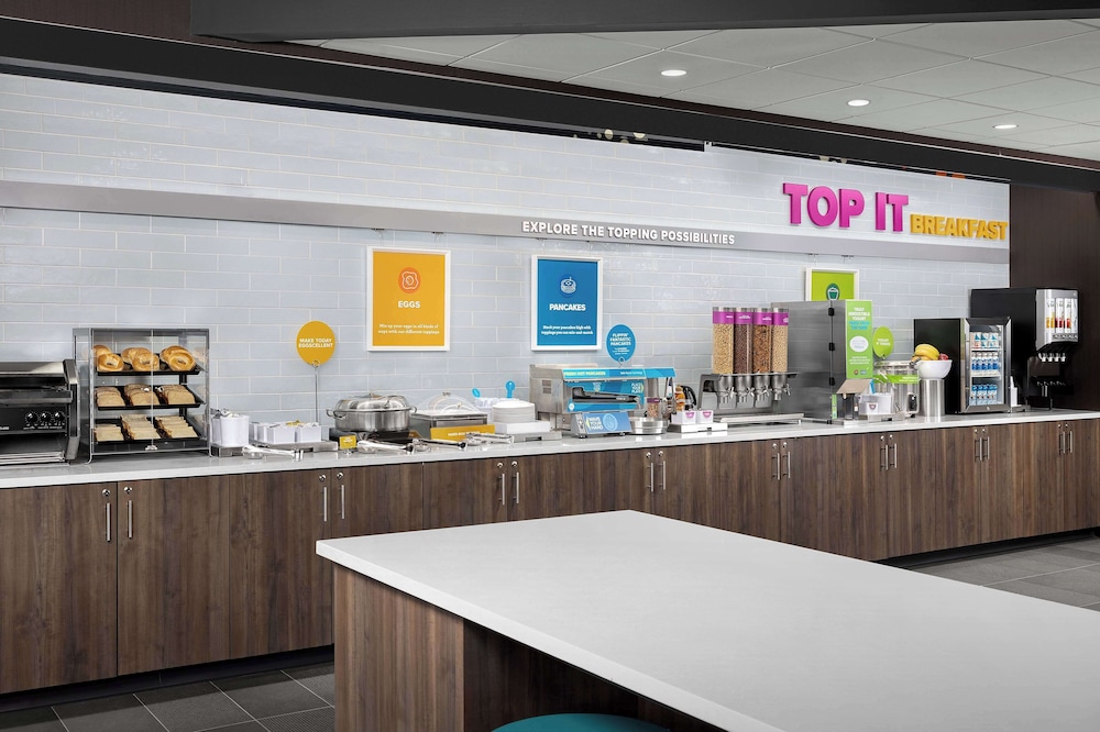 Tru by Hilton Columbus East Broad - photo 23