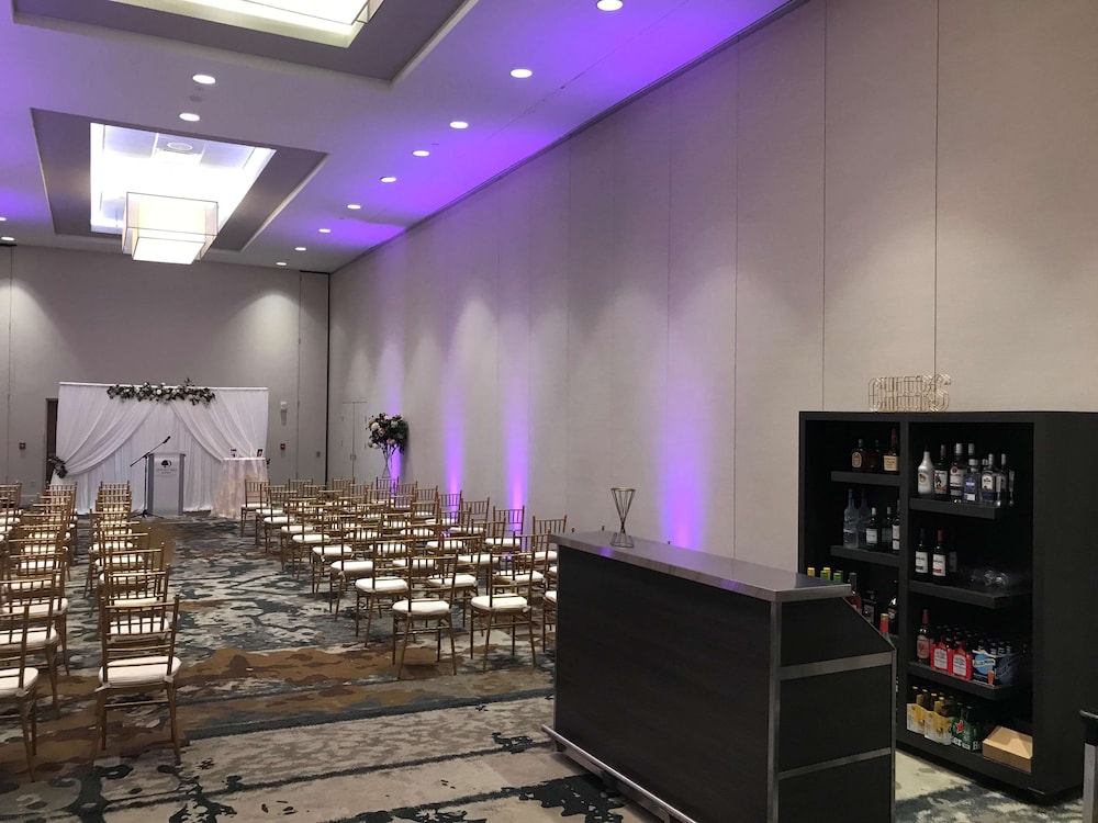 DoubleTree By Hilton Baltimore North Pikesville - photo 68