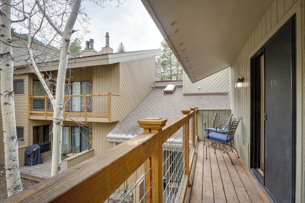 Ski Retreat: Keystone Resort Condo w Heated Pool - photo 8