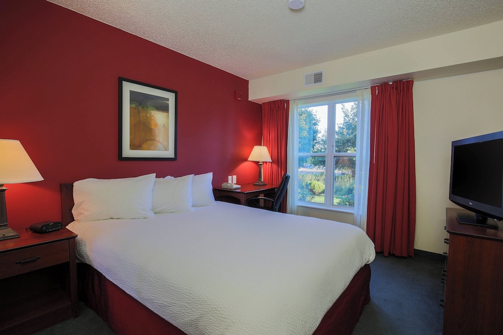 Residence Inn By Marriott Flint - photo 8
