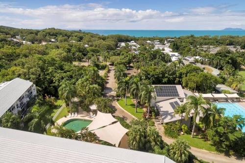 2 Bedroom Apartment Coral Coast Resort Palm Cove in Palm Cove, Australia