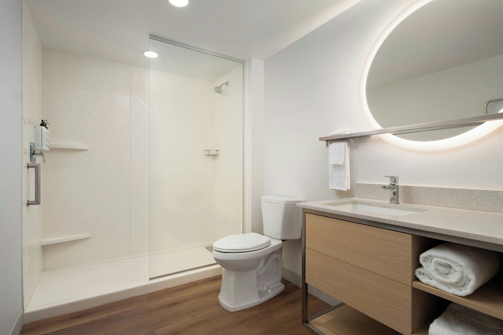 TownePlace Suites by Marriott Allentown West - photo 17