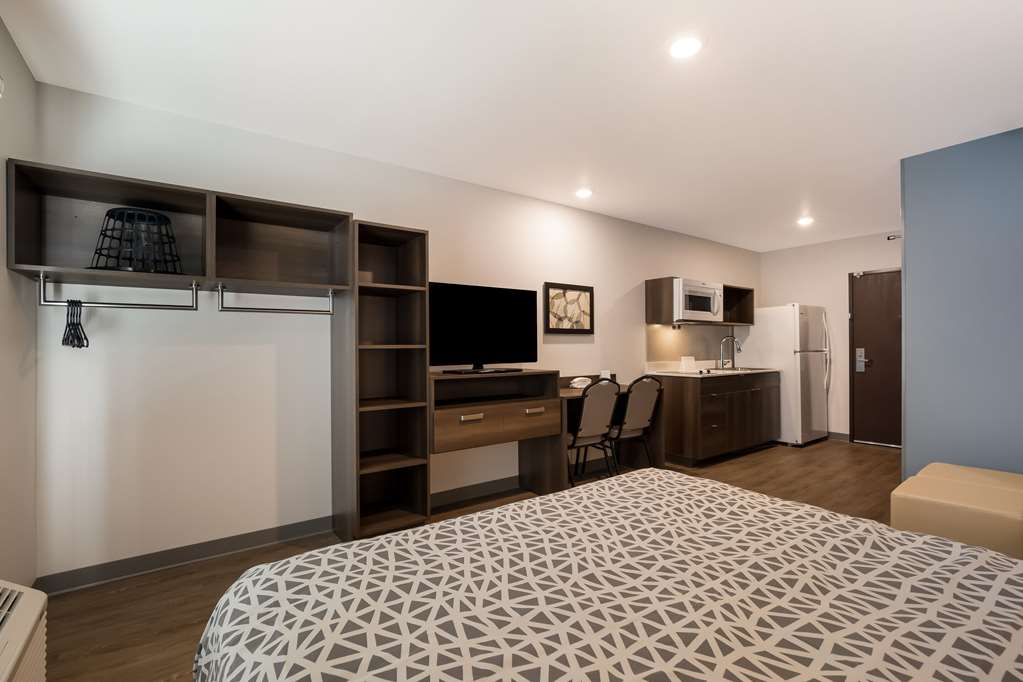 WoodSpring Suites Moreno Valley - photo 14