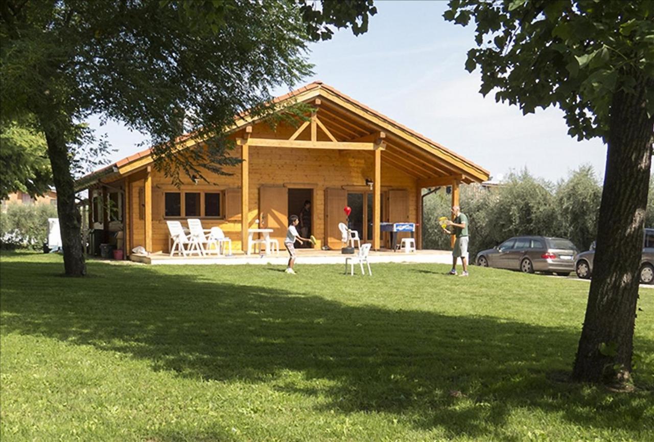 Villa Degli Ulivi — 4-Star Luxury Hotel in Civitella Del Tronto, Italy