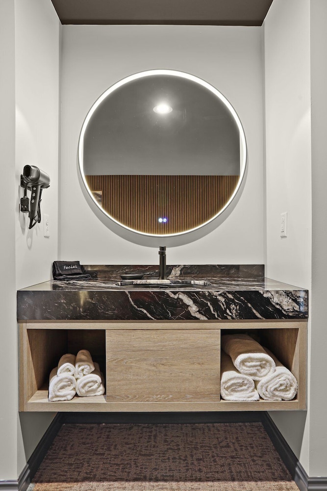 The Hermann Motel - photo 19