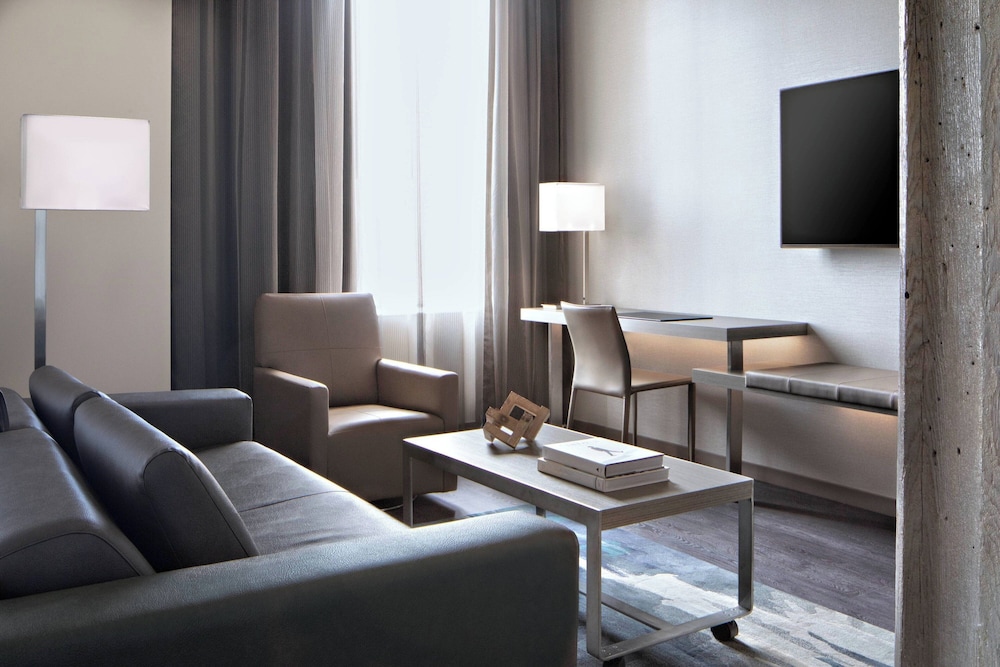AC Hotel by Marriott Grand Rapids Downtown - photo 13