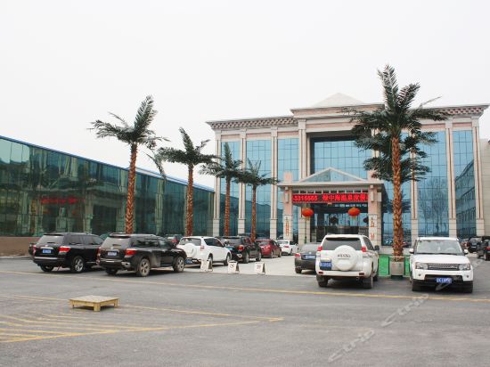 Lvzhonghai Hot Spring Holiday Hotel in Haicheng, People's Republic of China