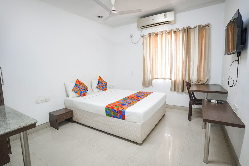 FabExpress Nimalan Residency - last minute hotel in Chennai
