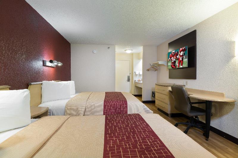 Red Roof Inn Houston Westchase - photo 6