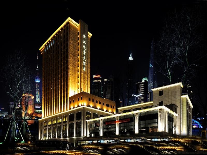 Riverview - carbon neutral hotel in Shanghai