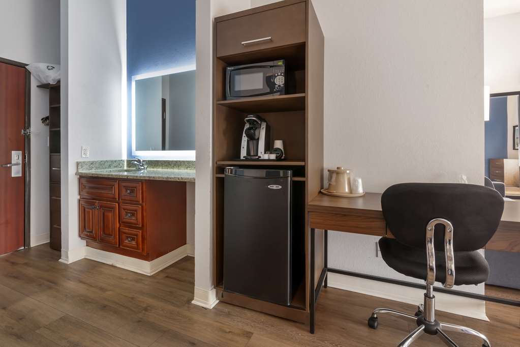 Best Western Sycamore Inn - photo 21
