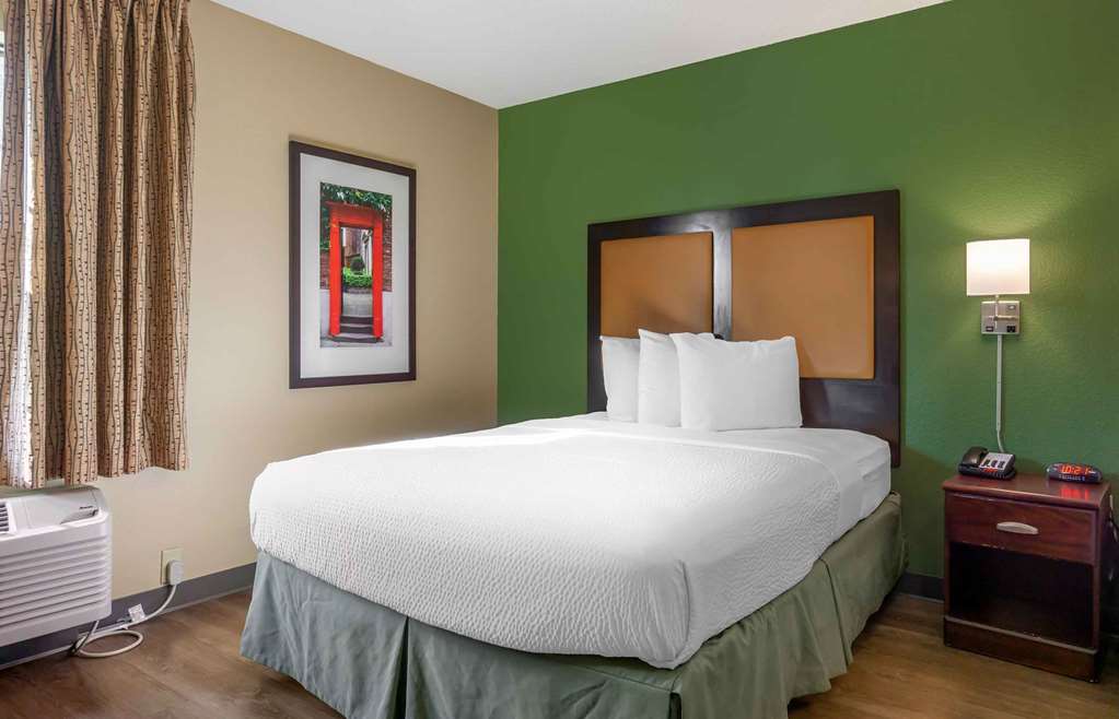 Extended Stay America Suites Seattle Everett North - photo 9
