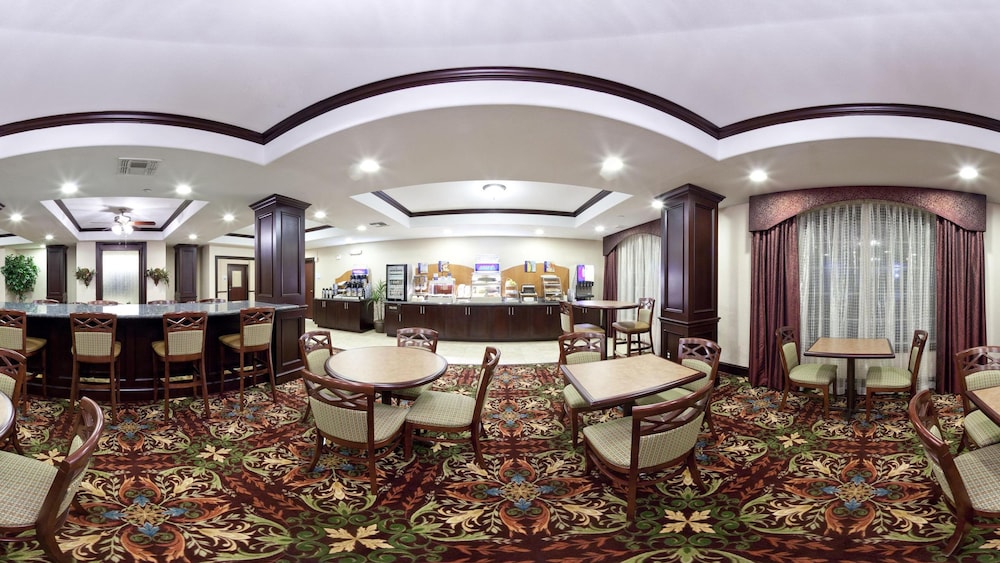 Holiday Inn Express and Suites Henderson by IHG - photo 44