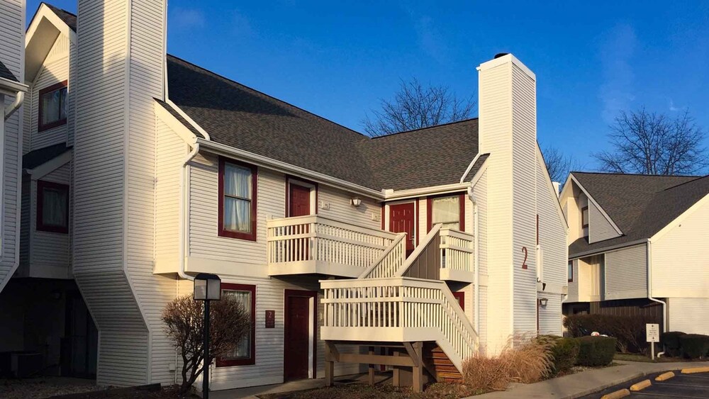 Hawthorn Suites By Wyndham Airport Columbus East - featured photo