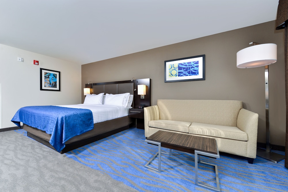 Holiday Inn Express St. Louis West O'Fallon by IHG - photo 31