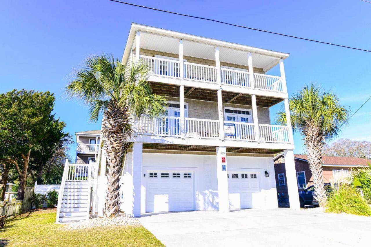 Beach Bliss w Pool Game Room and Steps to Sand in Myrtle Beach, United States