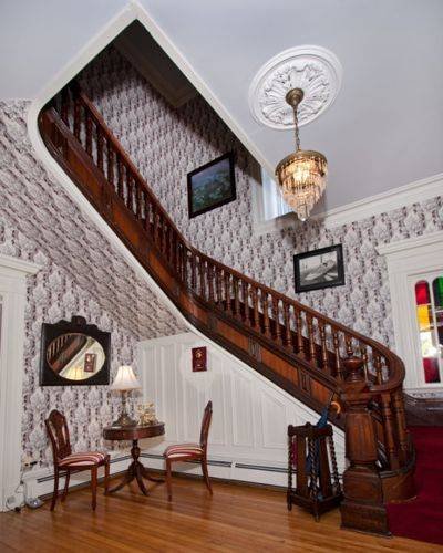Ashlea House Bed & Breakfast — 4-Star Luxury Hotel in Lunenburg, Canada