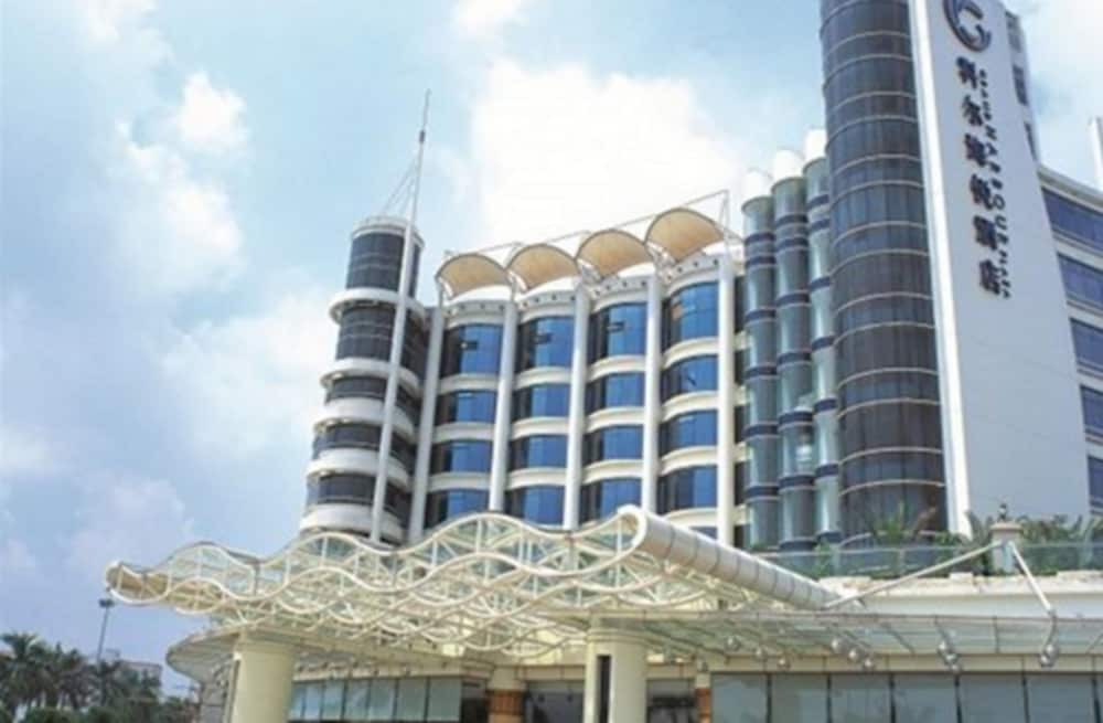 Royal Marina Plaza — 4-Star Luxury Hotel in Guangzhou, People's Republic of China