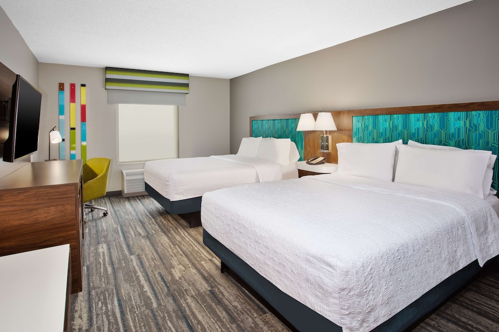 Hampton Inn & Suites Cape Coral Fort Myers Area FL - photo 12