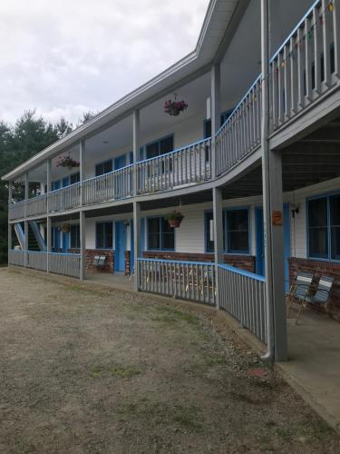 Four Seasons Motor Inn - photo 5