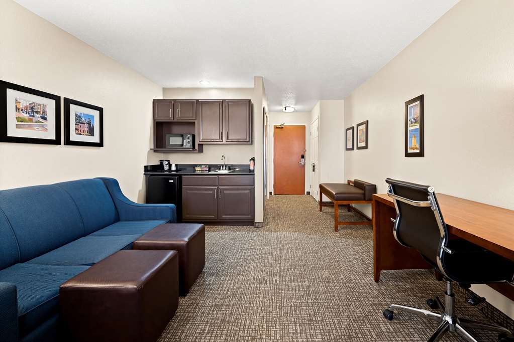 Comfort Inn & Suites Decatur Forsyth - photo 10