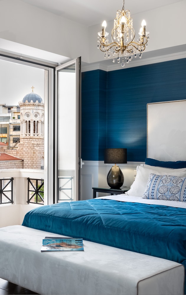 Evripidou Suites - carbon neutral hotel in Athens