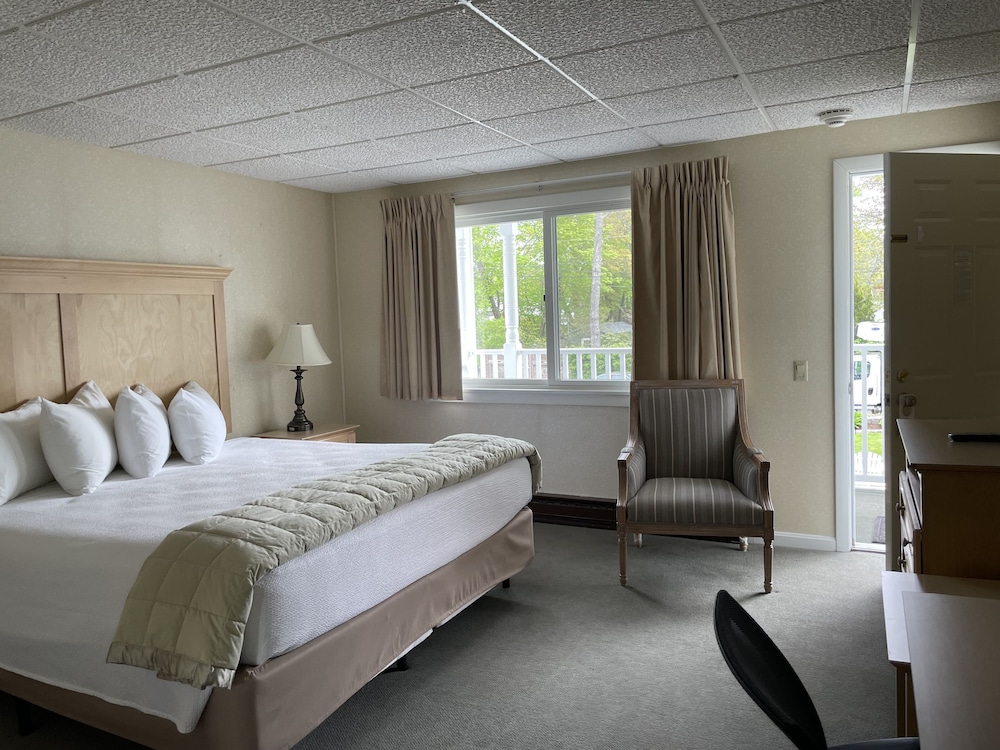 Moseley Cottage Inn & Town Motel - photo 30