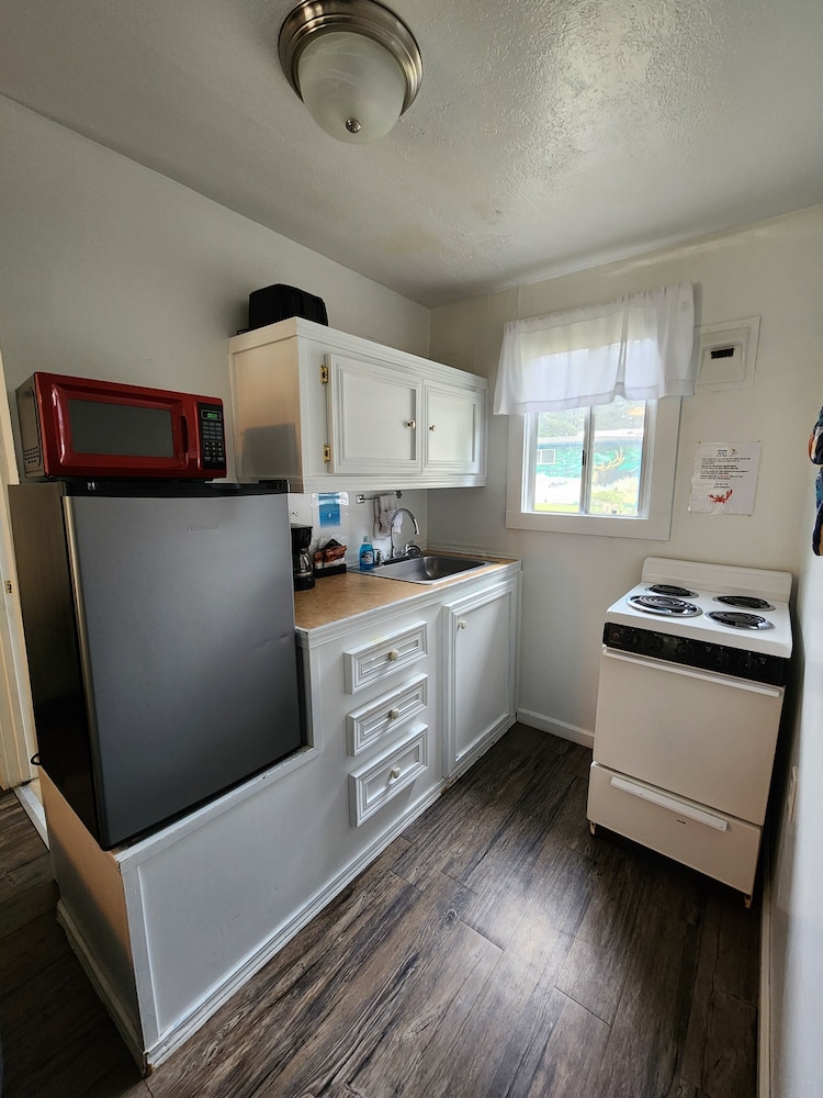 Plainview Motel & RV Park - photo 38