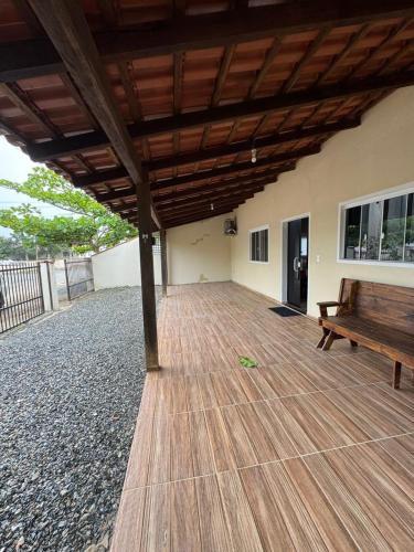 5 quartos 2 suítes 400 MT da garagem da praia in Sao Francisco Do Sul, Brasil