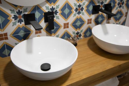 Apartamentos Boutique Cervantes — 4-Star Luxury Hotel in Plasencia, Spain