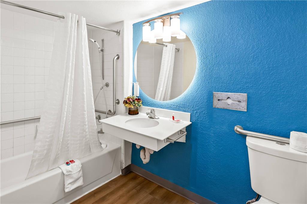 Econo Lodge Augusta North Washington Road - photo 49