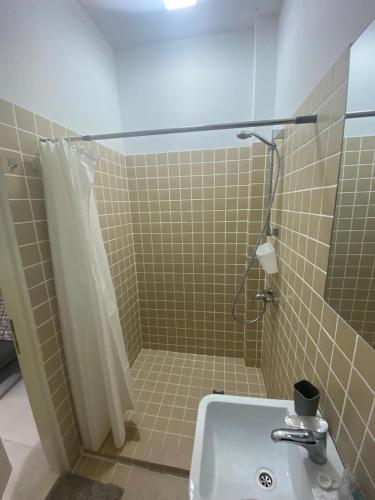 Cozy 1BR Apt In Heart of Old Tbilisi By Wehost