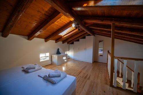 Helen Old Town Cozy Corfu Apartment 2 — 4-Star Luxury Hotel in Corfu, Greece