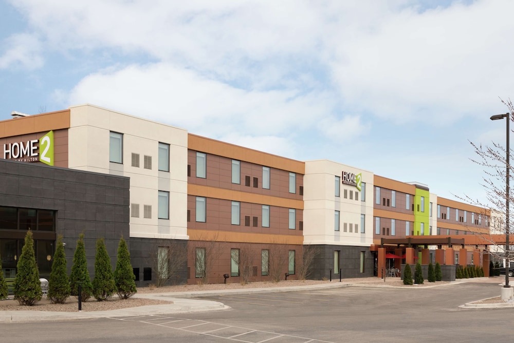 Home2 Suites by Hilton Milwaukee Airport - photo 28