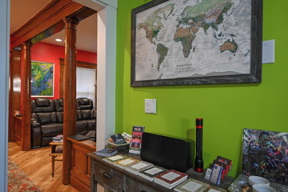 Berrodin Bed & Breakfast - photo 259