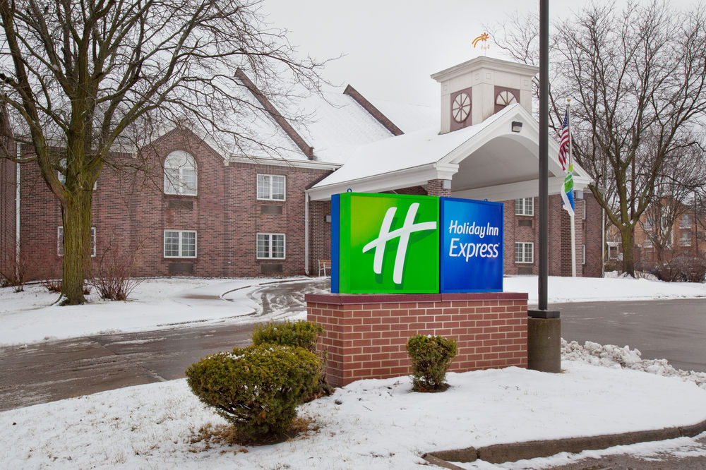 Holiday Inn Express At Drake University - photo 20