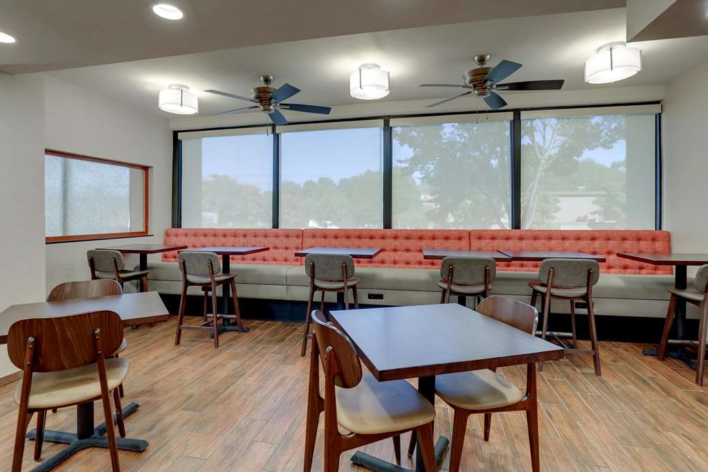 Drury Inn & Suites Charlotte University Place - photo 13
