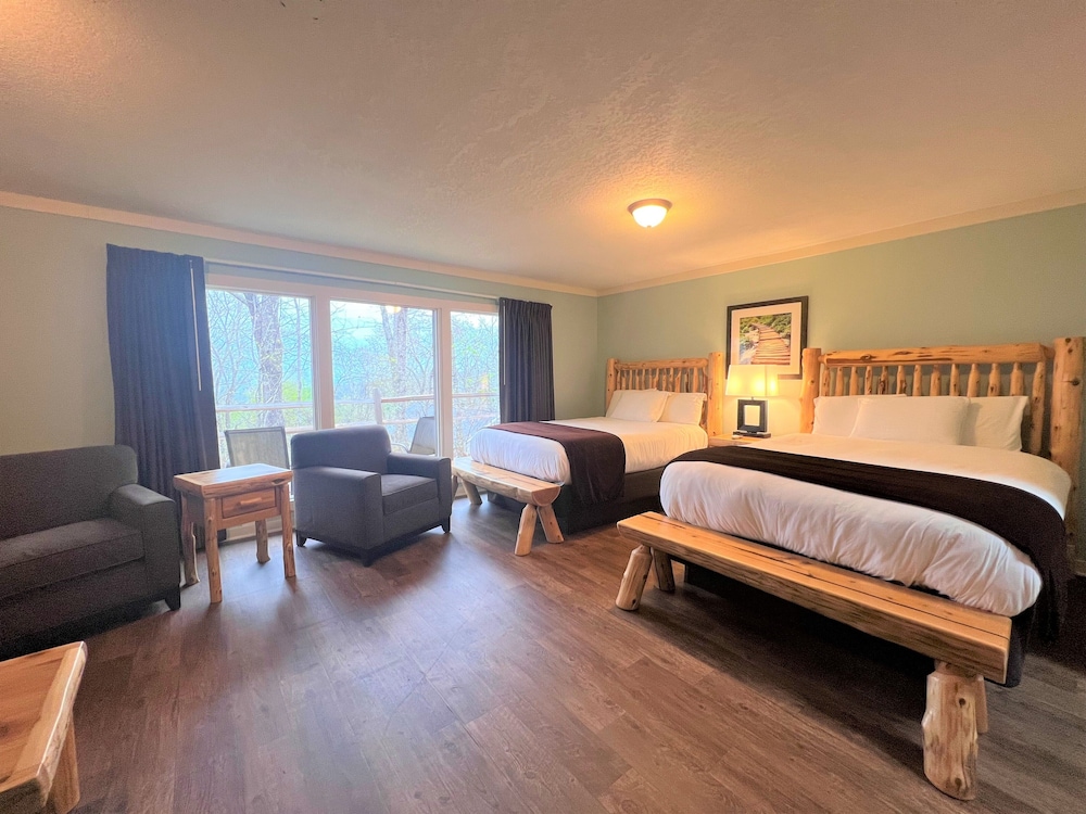 Mountain Top Inn and Resort - photo 31