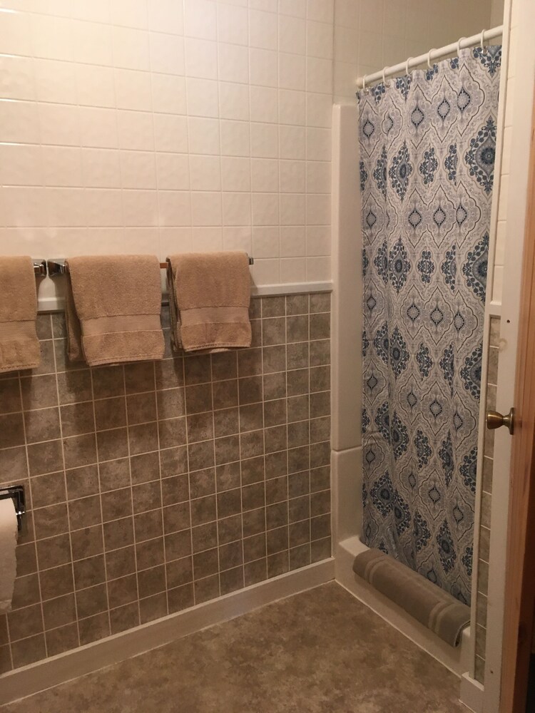 Gilcrest Cottages and Motels - photo 86