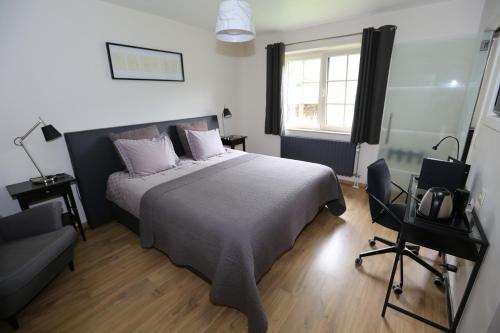 B&B Le Bois de Champia — 4-Star Luxury Hotel in Wanze, Belgium